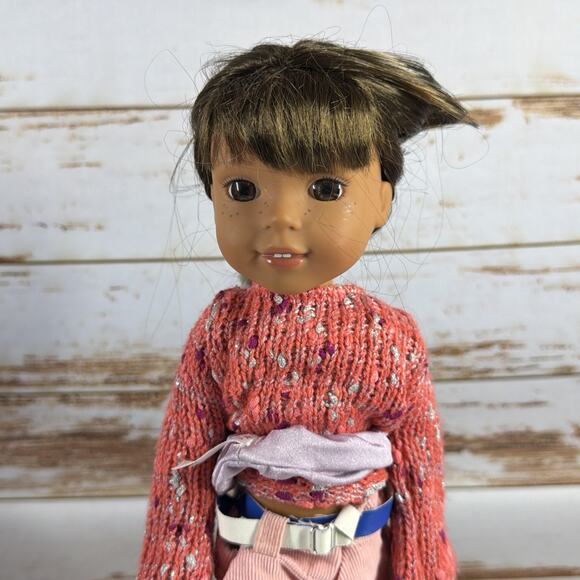 American Girl WellieWishers Ashlyn Doll w/ Larger AG Clothes Pre-owned - Picture 2 of 10